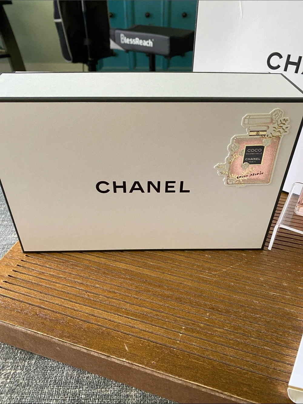 Chanel Coco Mademoiselle Crush Absolu Packaging Set